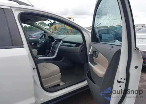 2013 Ford Edge Se z USA, uszkodzony, nr VIN 2FMDK3GC3DBC30323